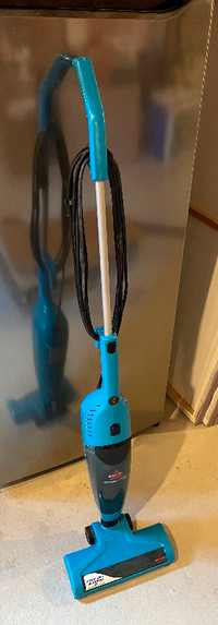 Bissell Featherweight Turbo Stick Vacuum Cleaner