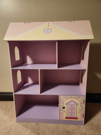 Dollhouse bookcase