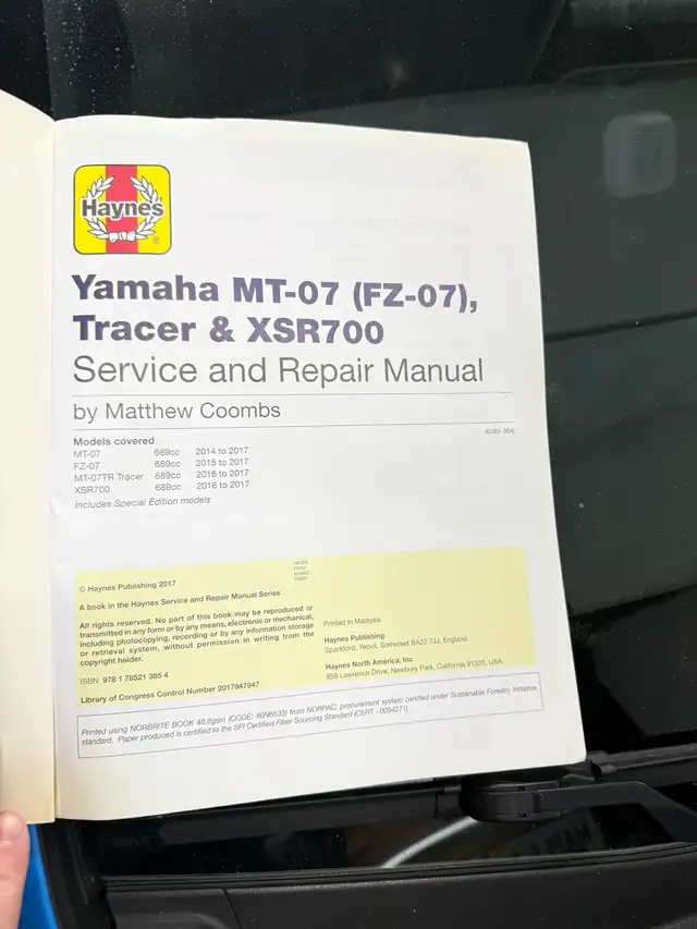 Haynes Service Manual Yamaha mt07 fz07 2014-2017 in Sport Bikes in Barrie - Image 3