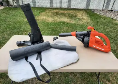 For sale a Black&Decker corded leaf blower and mulching vacuum. This is an older unit that was in st...