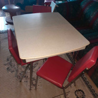 Retro RefinishedTable and Chairs