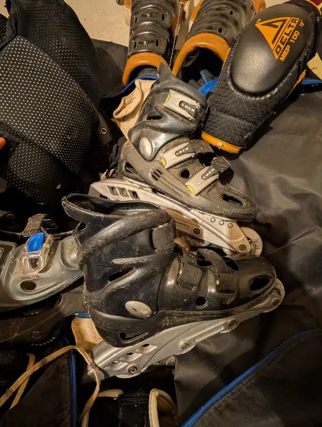 Youth Hockey Gear in Hockey in Markham / York Region - Image 4