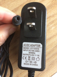 Power supply (adaptateur) AC/DC 4.5 v