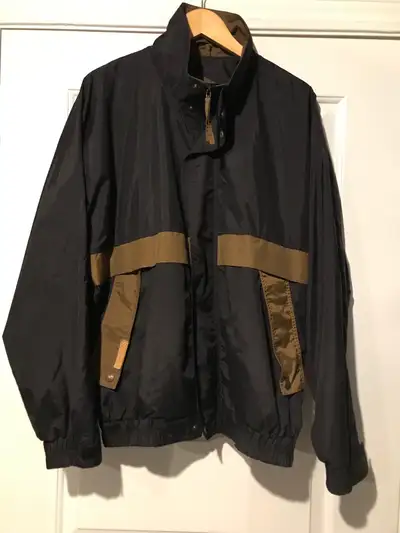 windbreaker XL size , View more