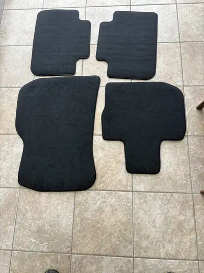 New BMW X3/X4 black velour floor mats - set of four; Fits BMW X3 30eX 2020-2024 BMW X3 30i 2018-2024...