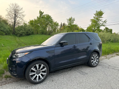 2019 Land Rover Discovery 7 Passenger SUV Diesel