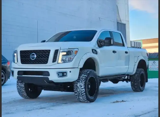 2018 Nissan Titan xd PRO4X in Cars & Trucks in St. Albert - Image 2