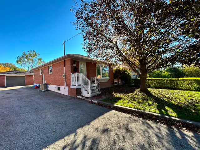 3Br Bungalow in Oshawa near Hw 401 Available Right now