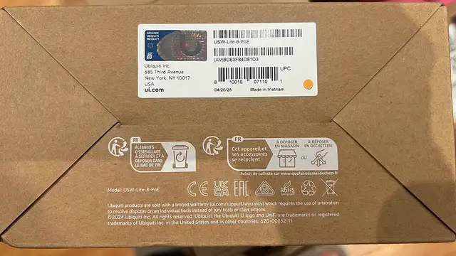 Ubiquiti UniFi Switch Lite 8 PoE570611546950225921