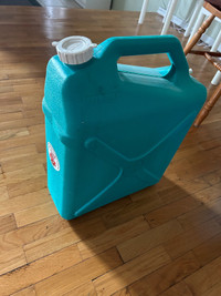 Reliance 6L water jug