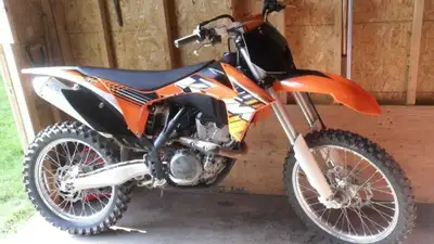 2013 KTM SX-F 350. Electric start, Clean bike well maintained barely used. Never have the time for i...