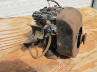 Vintage Briggs & Stratton WBM Kick Start Engine