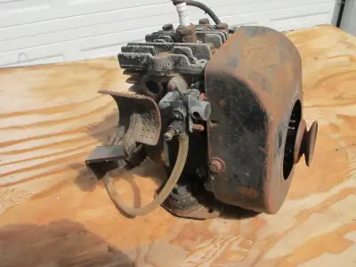 Vintage Briggs & Stratton WBM Kick Start Engine, View more