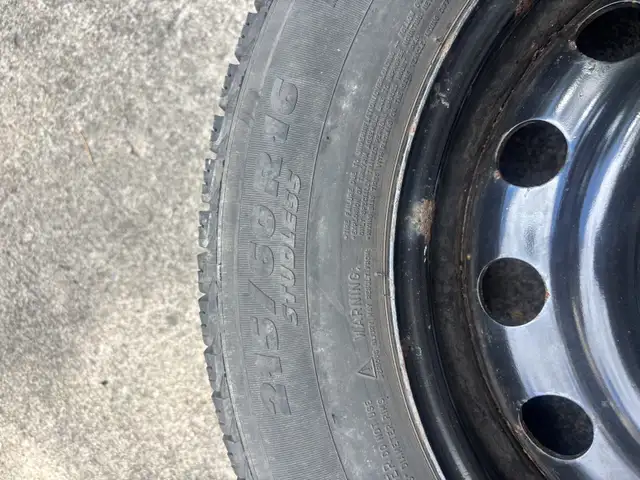 winter tires on rims 215/60 16R in Tires & Rims in St. Catharines - Image 5
