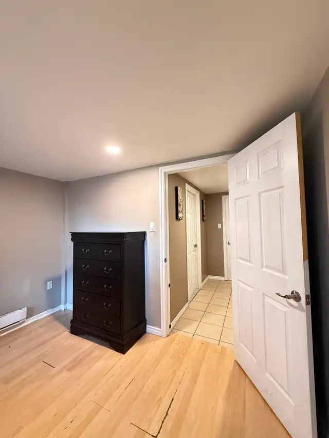 4 1/2 appartement à louer | Long Term Rentals | Laval / North Shore ...