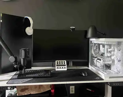 Gaming PC Package, View more
