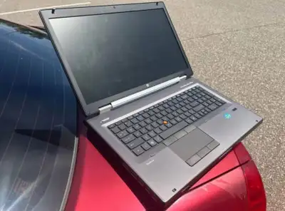 16GB 17inch i7 HP Elitebook 8770w - Windows 11 + Office 2021 Pro, View more