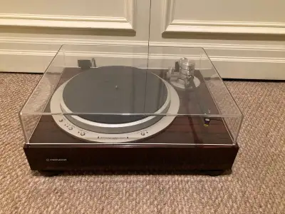 Pioneer PL-30L II quartz lock  turntable, View more