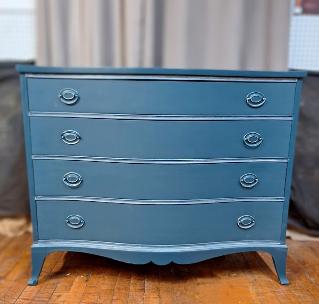 Refinished Vintage Dresser in Dressers & Wardrobes in Woodstock