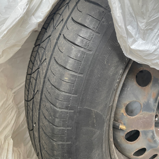 Tires and rim in Cars & Trucks in Kitchener / Waterloo - Image 3