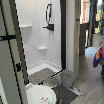 2026 ALTA EAST TO WEST TRAVEL TRAILER USED ONE TIME OVER ALL LENGTH IS THIRTY FEET HOT WATER ON DEMA...