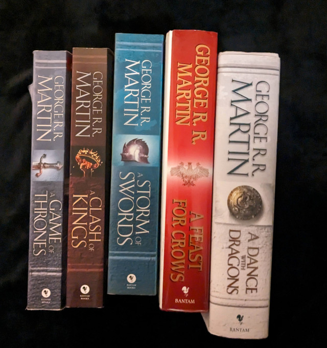 Game of Thrones (books 1-5 and more) in softcover/hardcover in Fiction in Oakville / Halton Region - Image 3