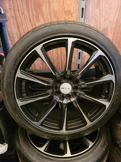 - Was asking $900 and reduced -SAILUN ATREZZO Z4+AS -225 / 45 ZR18 95W XL ROTATION -8/32 Threads -Un...
