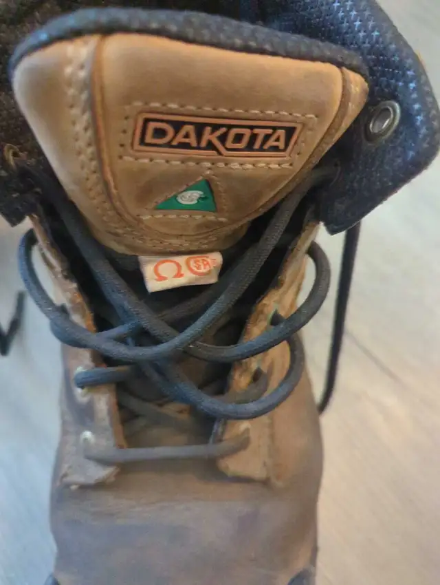 Bottes de travail femme 9 Dakota in Women's - Shoes in City of Montréal - Image 5