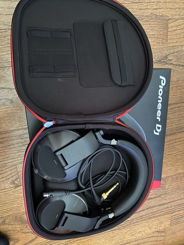 Pioneer DJ professional headphones dans Écouteurs  à Ville de Montréal - Image 2