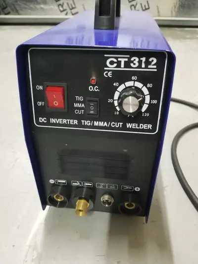 Close to brand new 3 in 1 TIG, Plasma Cut, Stick IGBT DC Inverter Welder. 115V / 220V-120A. All Acce...
