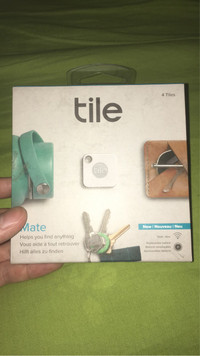 Tile (3pcs not 4) - Locate your stuff