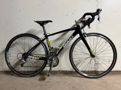Velo Route Giant Defy Road Bike XSmall (5’1”–5’4”) – Ready, View more