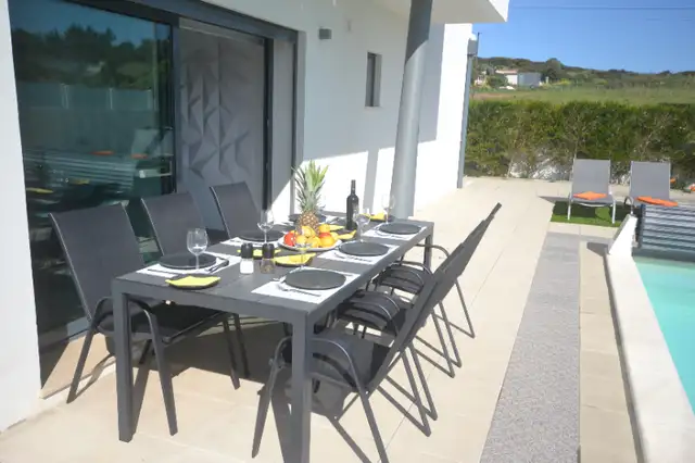 Portugal. 3 bedroom 3 bath villa with heated pool for vacations in Other Countries in Canada - Image 4