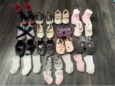 Bungle of 12 pairs of girls shoes sizes 2-6 + 7 socks, View more