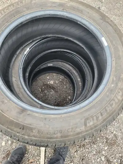 Michelin Primacy all season tires make n offer great thread lots of use 902-302-8780 $150.00$