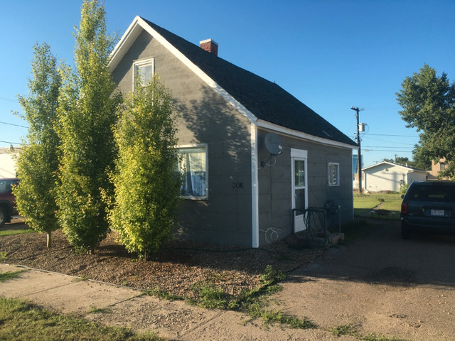 Burstall Saskatchewan House For Rent in Short Term Rentals in Swift Current