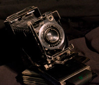 1930's Kodak Recomar Model 18 folding camera w/groundglass, 10 h