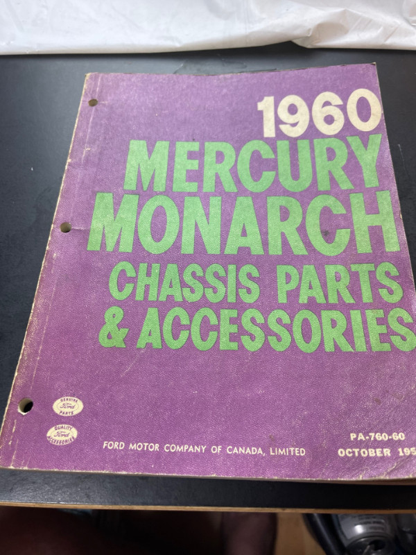 1960 MERCURY MONARCH CHASSIS PARTS & ACCESSORIES CATALOG #M1290 in Textbooks in Edmonton