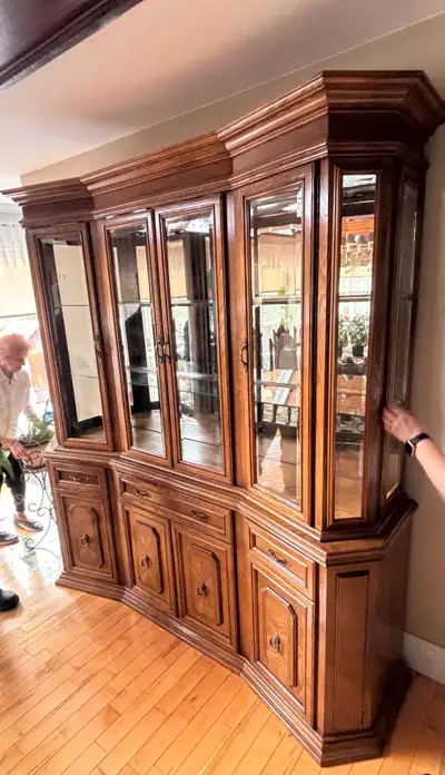 Grand vaisselier bois massif: éclairage intérieur*LIVRAISON POSS, View more