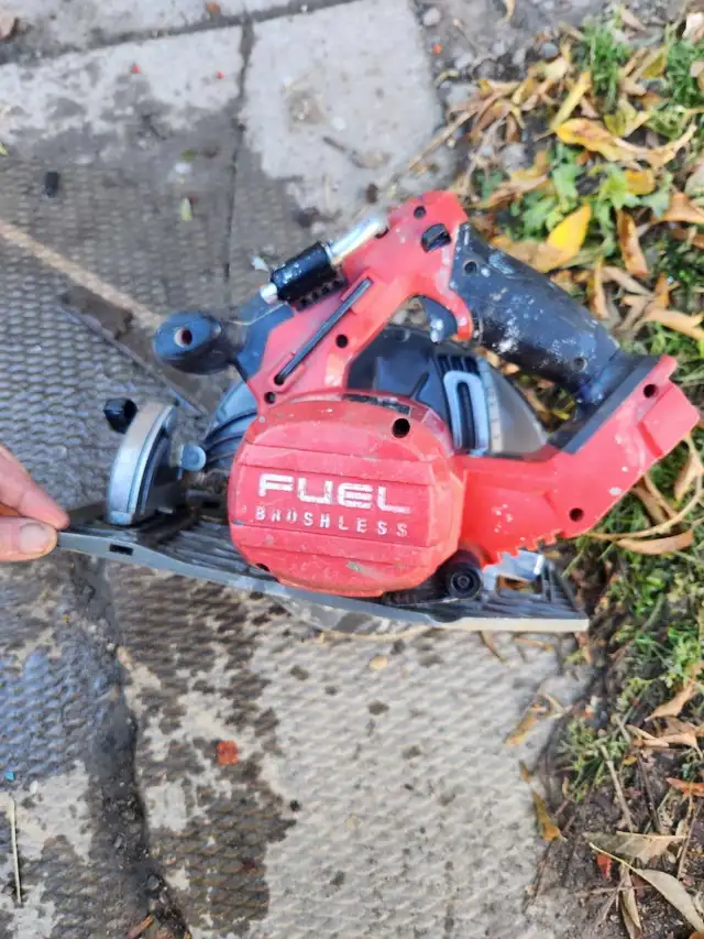 Milwaukee fuel 7 1/4" circular saw