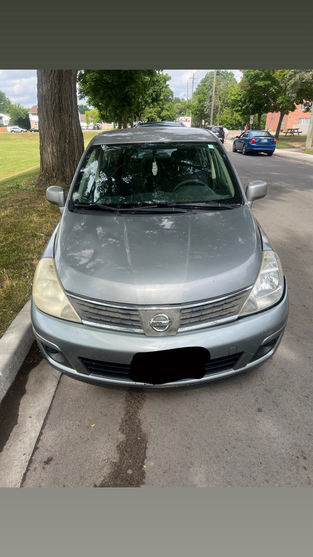 2009 Nissan versa in Cars & Trucks in Brantford