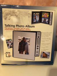 Talking photo album