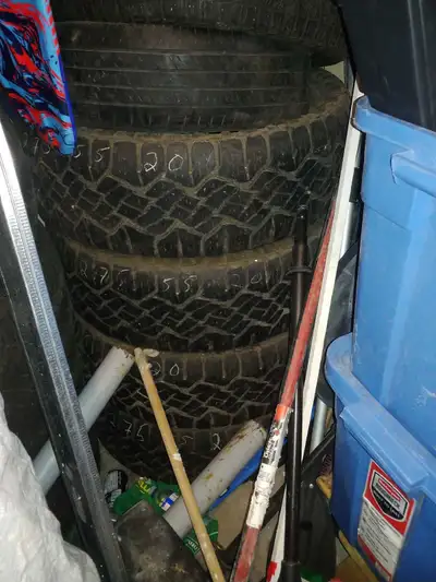195 65 15 235 65 17 275 65 18 235 50 18 275 55 20 4 tires Mike 438 346 2082