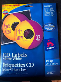 Étiquettes pour CD, mates blanches.