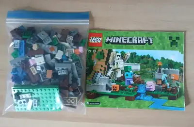 Selling a bundle of 3 LEGO sets. Very clean. Ideal for creative builders, collectors, or kids who en...