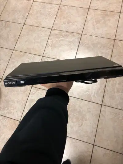Sony dvd player / hdmi- DVP-SR401HP , View more