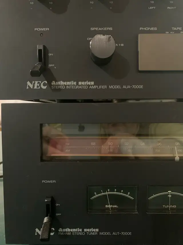 NEC AUA-7000E Amplifier and AUT-7000E Tuner64424056407171121