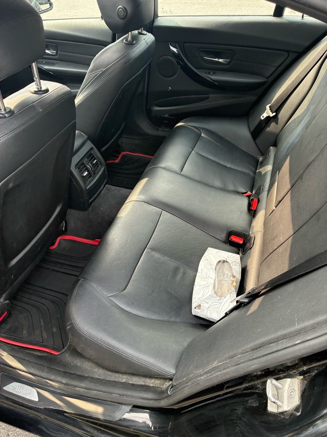 BMW 320 xdrive — photo 5