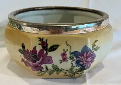 Antique Octogonal Porcelain Bowl, View more