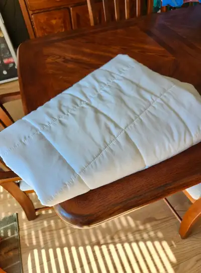 Couvre-matelas imperméable pour lit simple neuf
